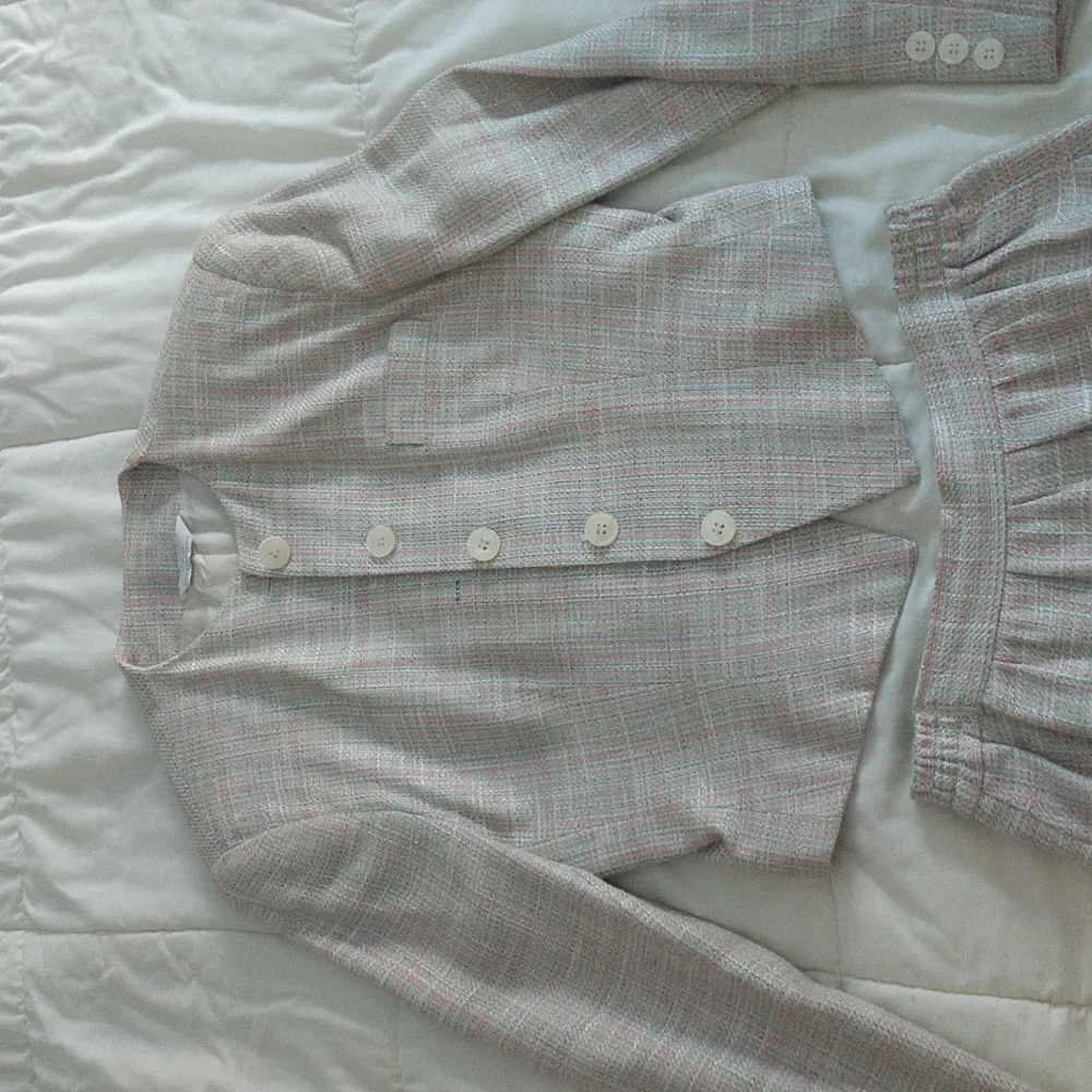 Women's Gilmore suit- 1988 size 2 -pink